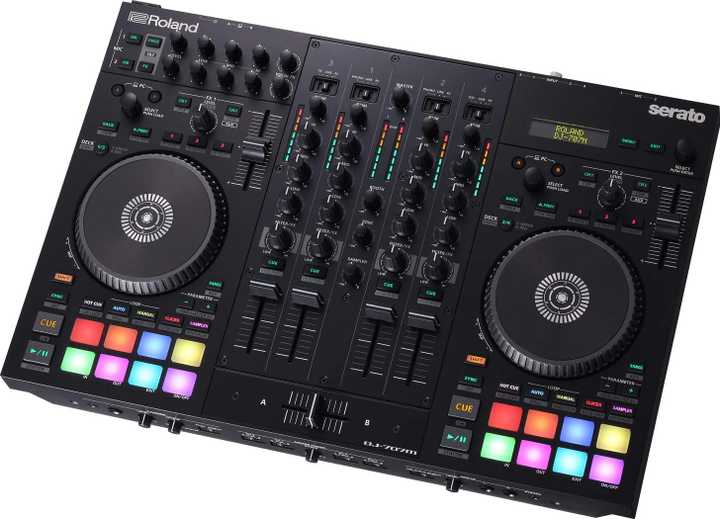 Roland DJ-707M Mobile Serato DJ Controller Review